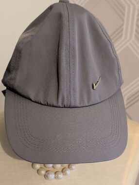 Nike Steel Gray Swoosh Cap